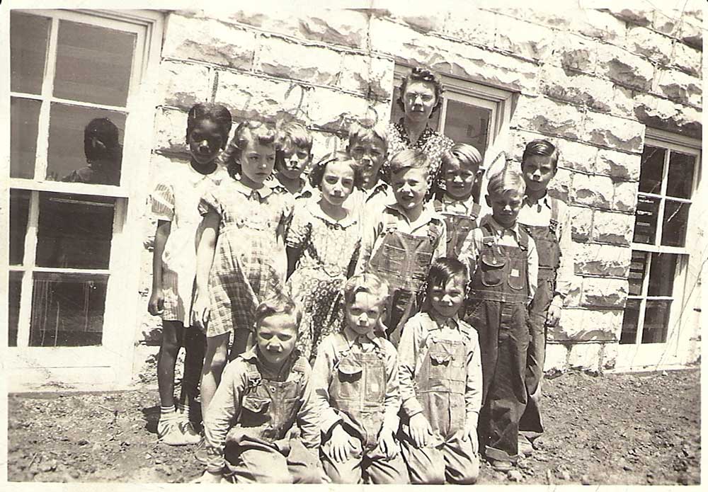 Dunlap Elementary students, 1941.